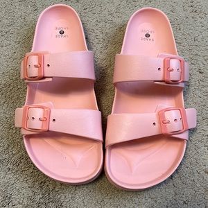 Shade & Shore Rubber Slides